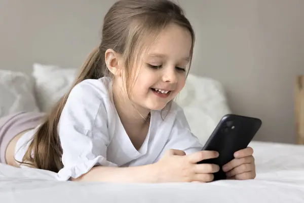 Bí quyết giúp cả gia đình gắn kết hơn trong thời đại số